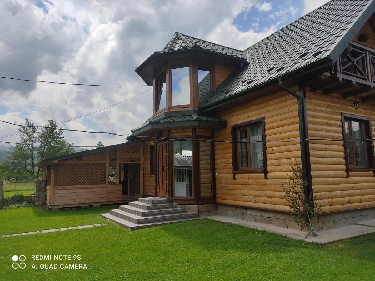 Садиба Федорчуків Гірська Хатина 1 셰쇼리 외부 사진